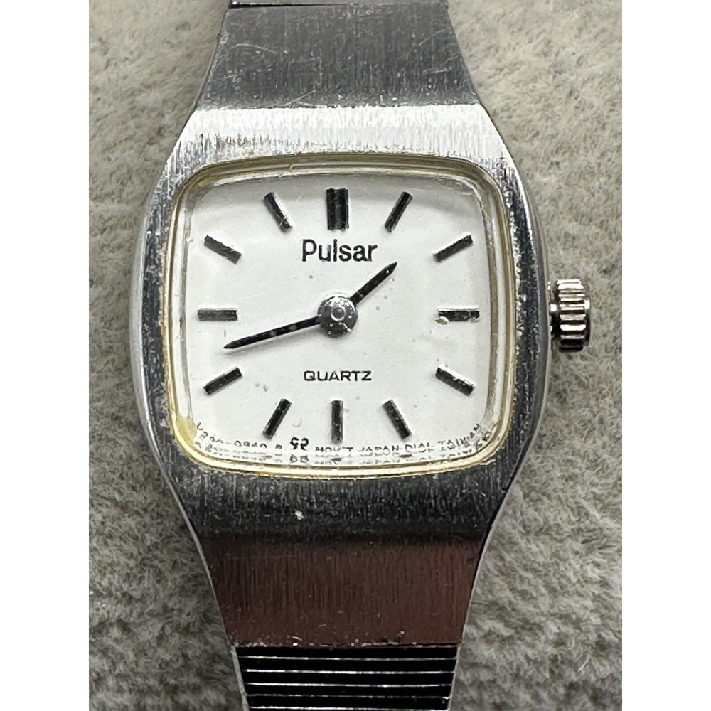 Pulsar V230-5500 Ladies Watch New Battery 15MM 6.5" Silver Tone E73‎